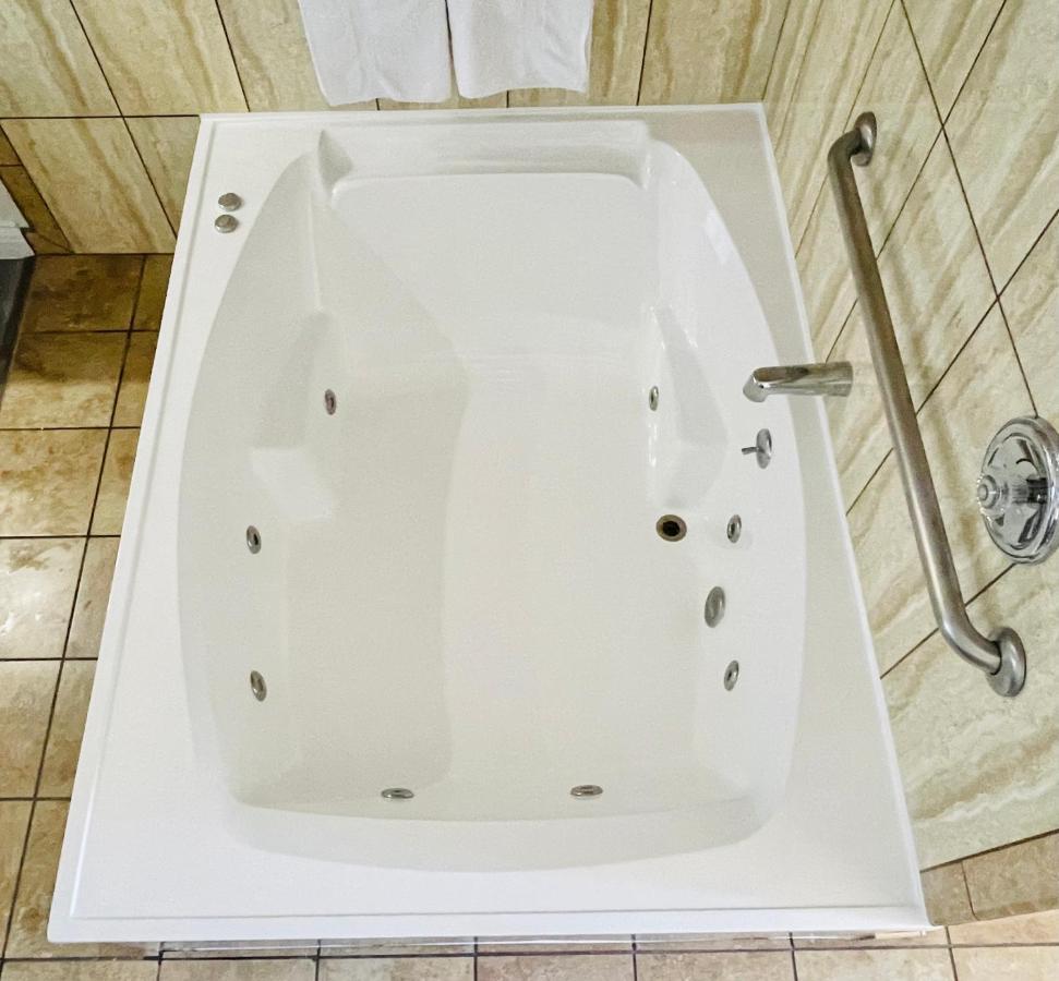 Rodeway Inn Santa Ana Zewnętrze zdjęcie