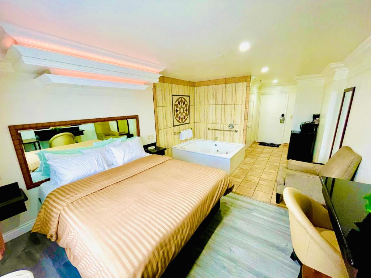 Rodeway Inn Santa Ana Zewnętrze zdjęcie