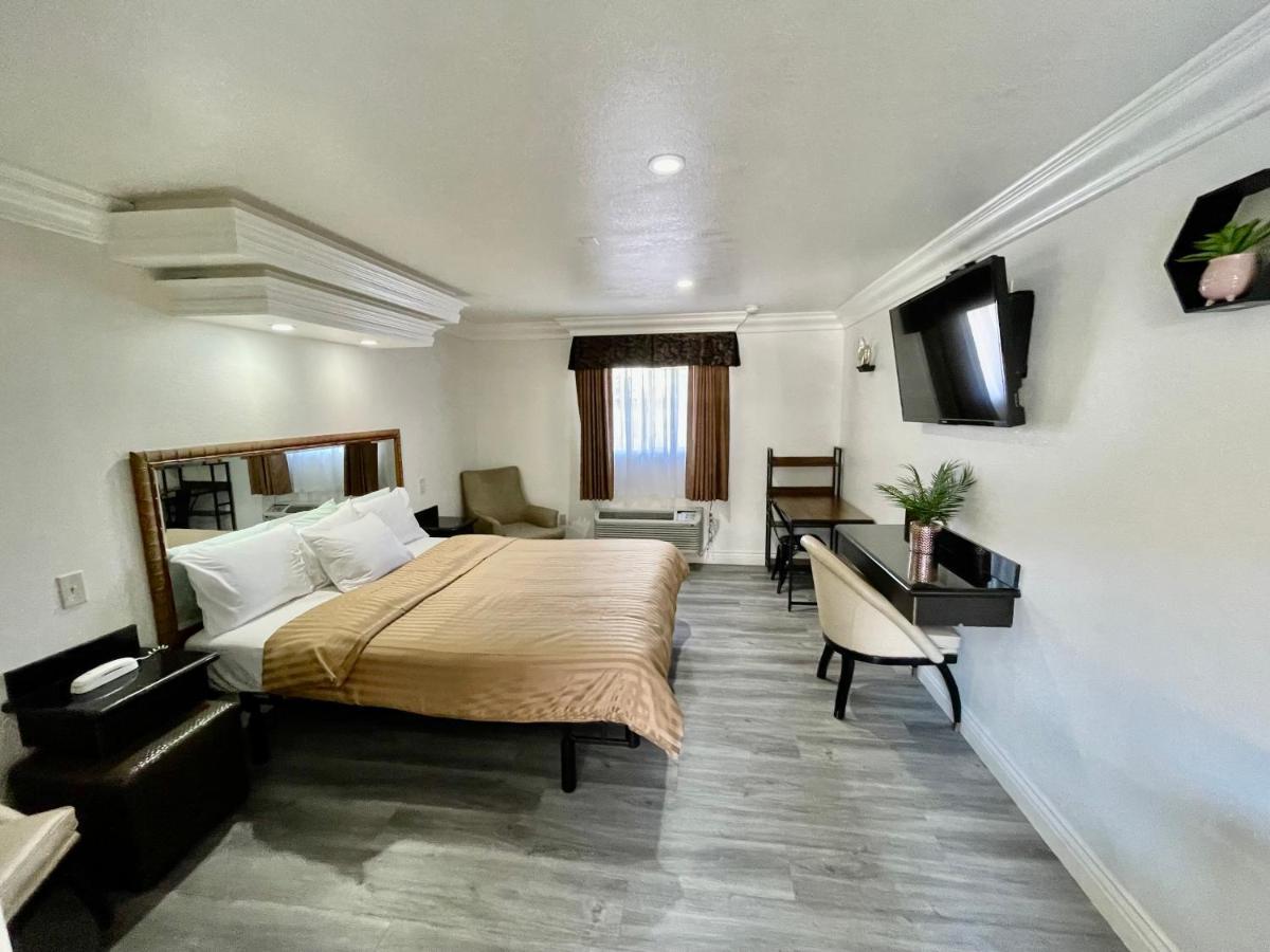 Rodeway Inn Santa Ana Zewnętrze zdjęcie