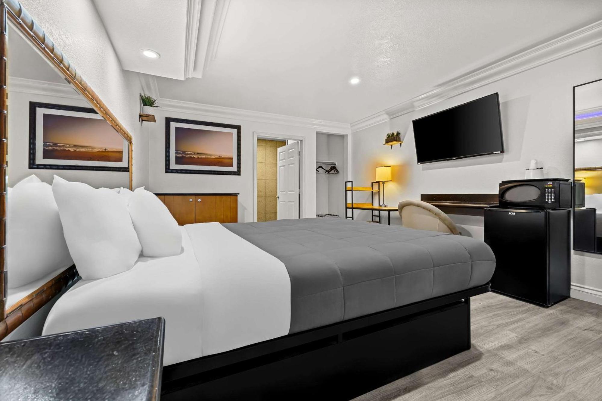 Rodeway Inn Santa Ana Zewnętrze zdjęcie