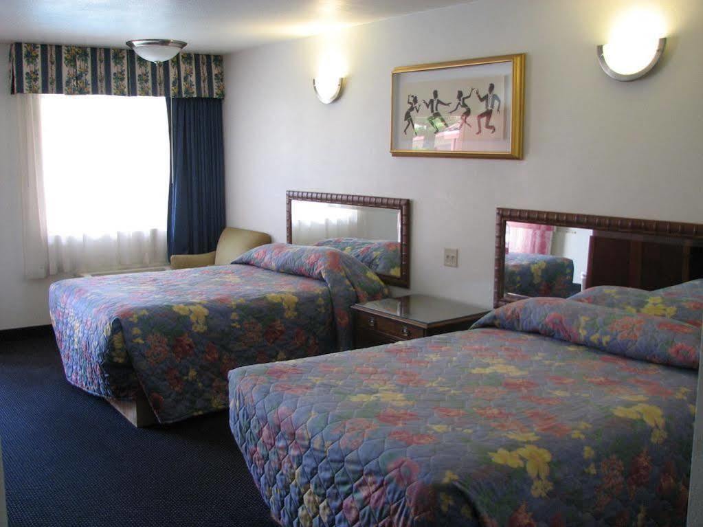 Rodeway Inn Santa Ana Zewnętrze zdjęcie